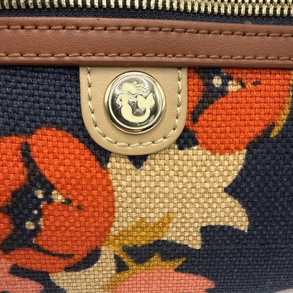 Spartina 449 Waving Girl Tassel Wristlet Floral Wallet Bag Travel - Picture 4 of 12